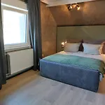 Hotel Haus S.e.e. *