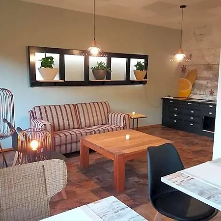 Hotel Haus S.e.e. *