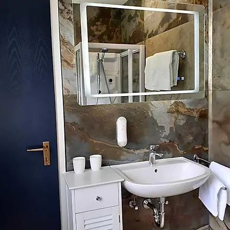 Hotel Haus S.e.e. Marienthal (Rhineland-Palatinate)